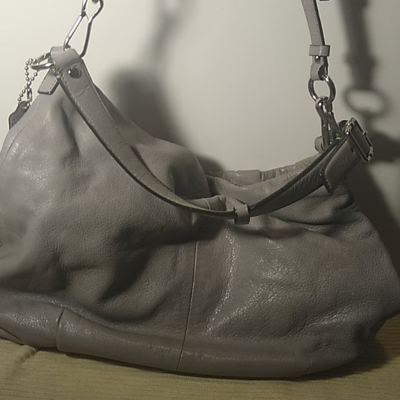 Coach - Picture 2 of 9